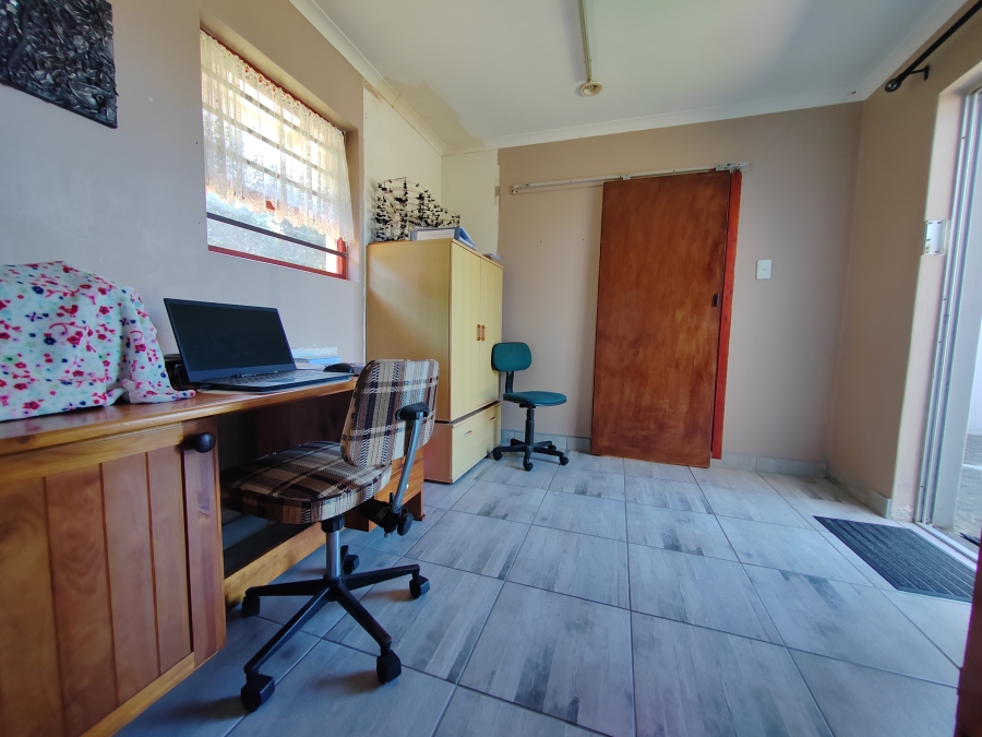 3 Bedroom Property for Sale in Seaview Eastern Cape